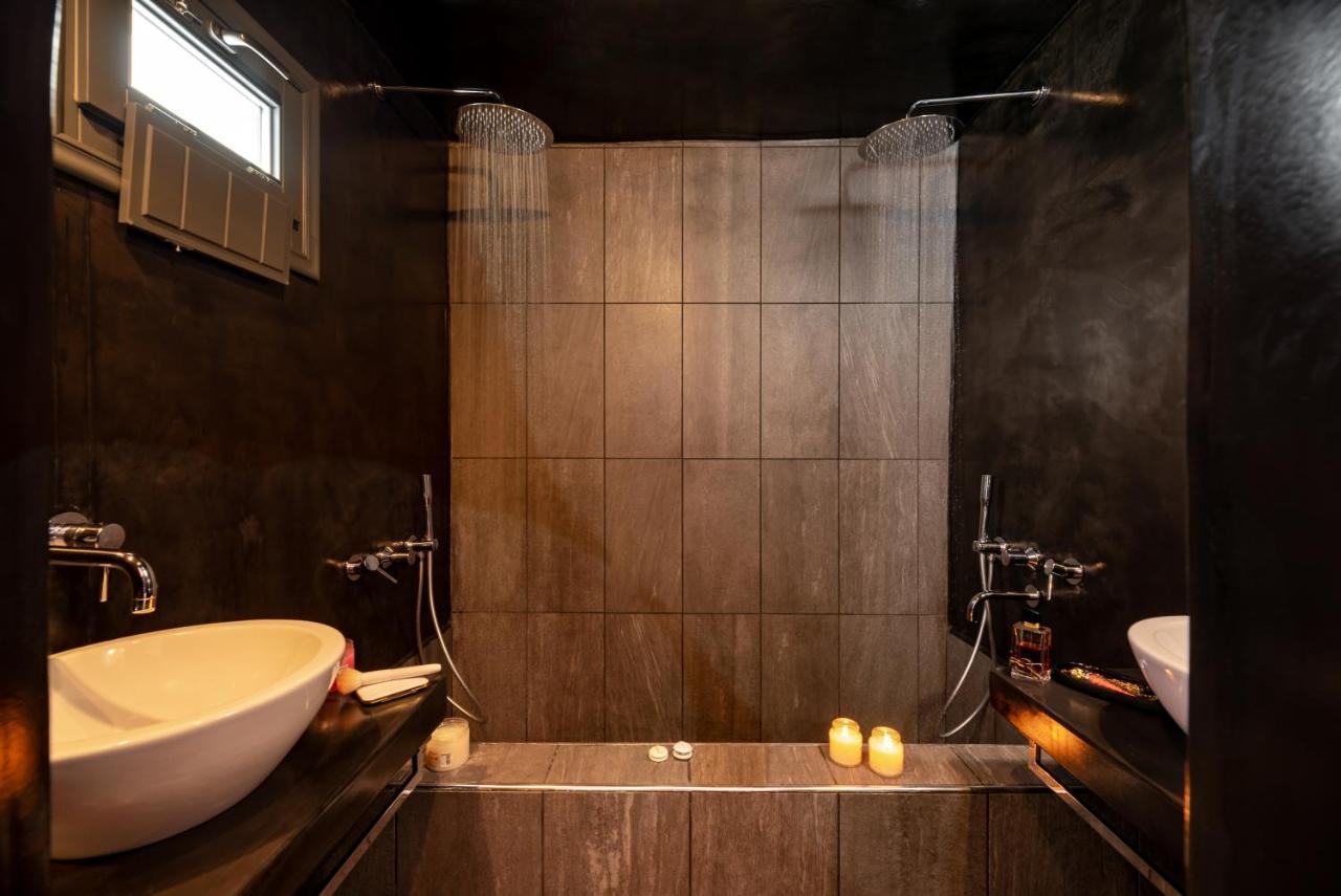 Saint Sin Suites - Adults Only Imerovigli  Bagian luar foto