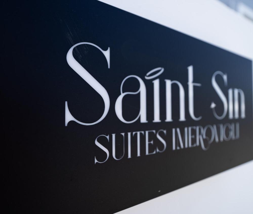 Saint Sin Suites - Adults Only Imerovigli  Bagian luar foto