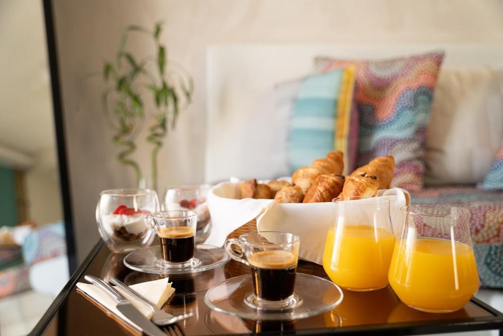 Saint Sin Suites - Adults Only Imerovigli  Bagian luar foto